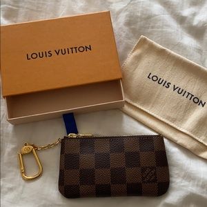 🎀Louis Vuitton🎀 Damier Ebene Key Pouch